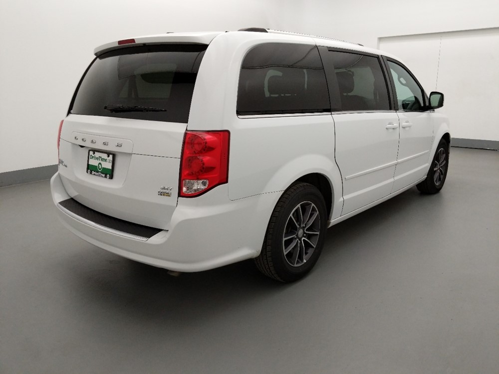 2017 Dodge Grand Caravan - Passenger Rear Bumper