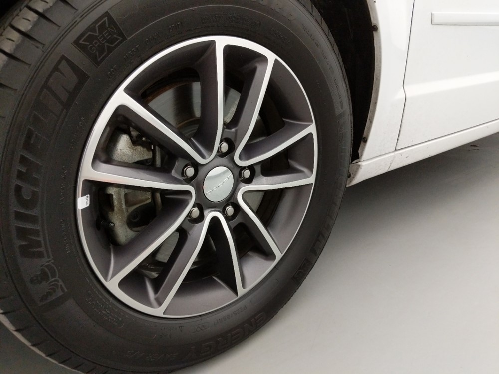 2017 Dodge Grand Caravan - Wheel