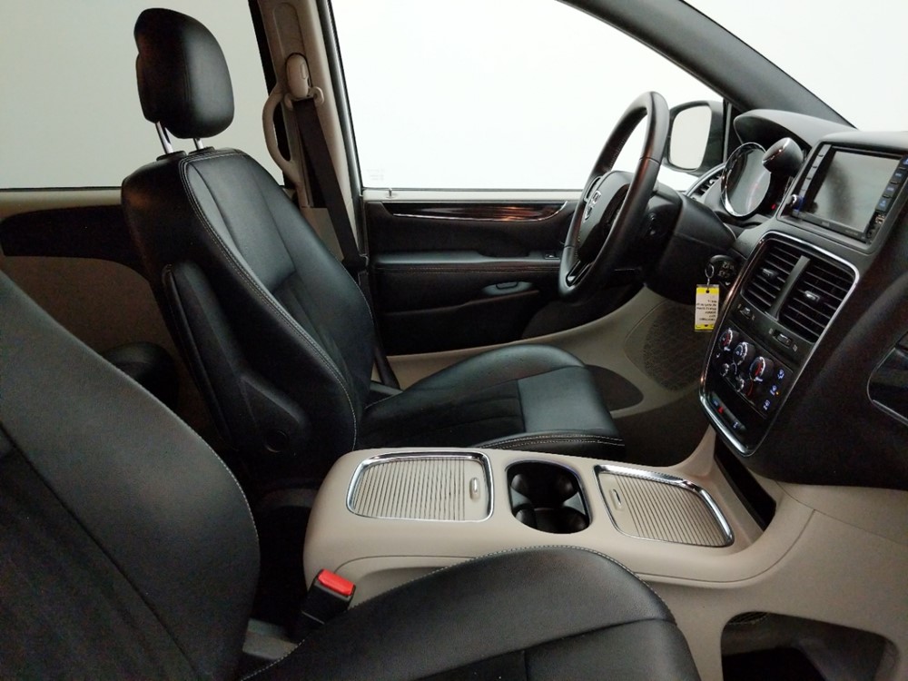 2017 Dodge Grand Caravan - Passenger Front Seat