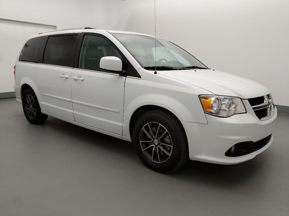 2017 Dodge Grand Caravan - Passenger Front Side