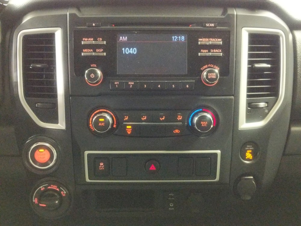 2017 Nissan TITAN Single Cab - Stereo Package