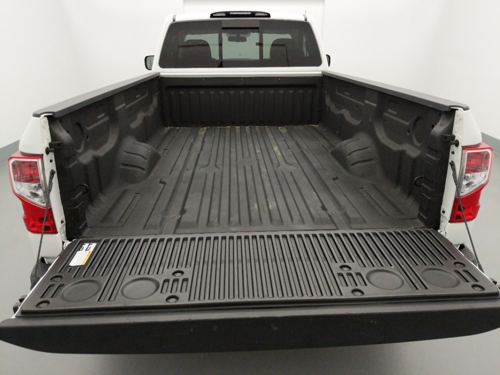 2017 Nissan TITAN Single Cab - Trunk
