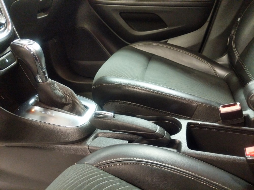 2014 Buick Encore - Center Console/Cup Holders