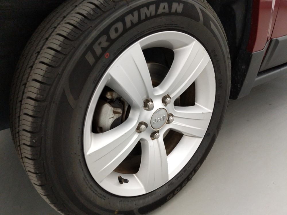 2017 Jeep Patriot - Wheel