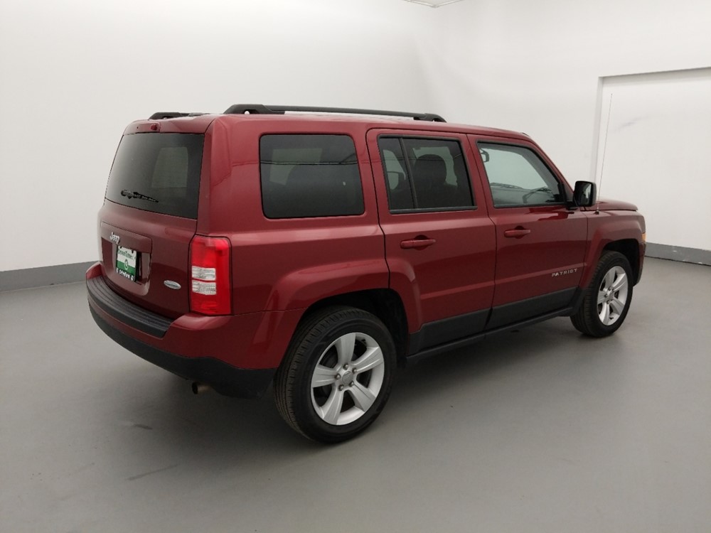 2017 Jeep Patriot - Passenger Rear Side