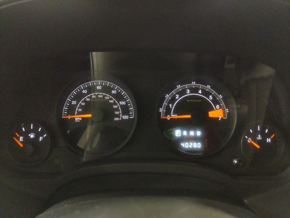 2017 Jeep Patriot - Odometer Close Up