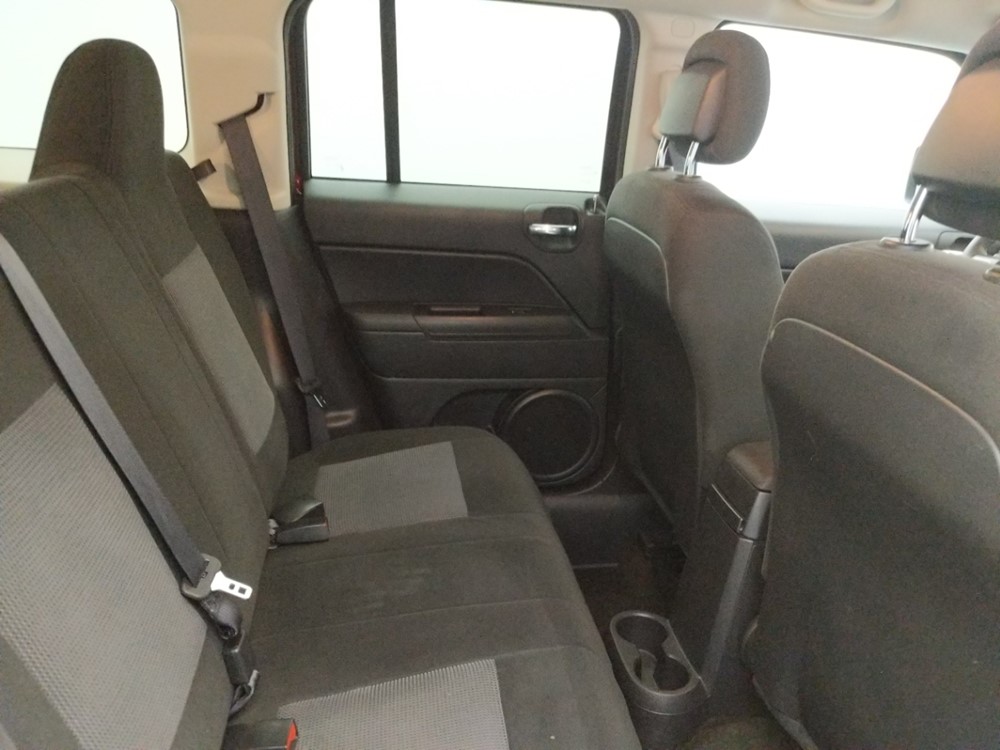 2017 Jeep Patriot - Passenger Rear Seat