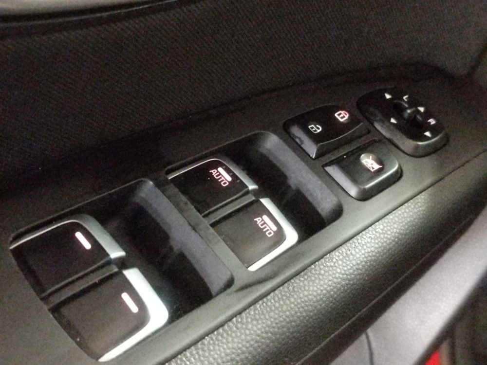 2017 Kia Soul - Driver Power Windows/Lock Control