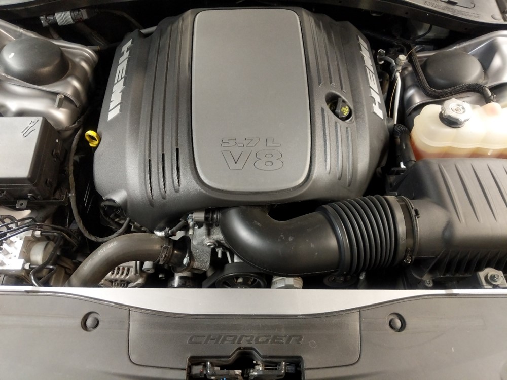 2017 Dodge Charger - Engine