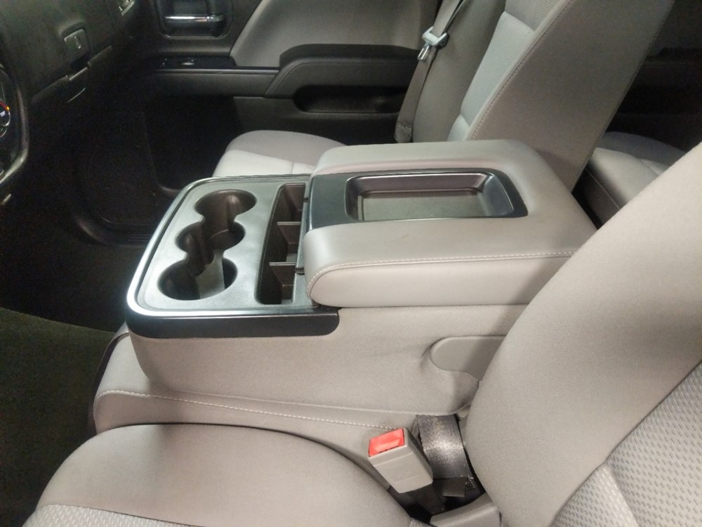 2016 Chevrolet Silverado 1500 - Center Console/Cup Holders