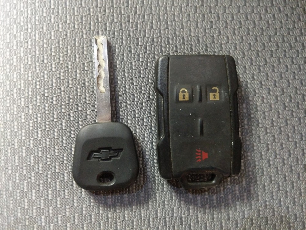 2016 Chevrolet Silverado 1500 - Keys