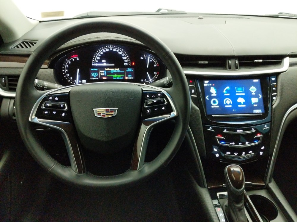 2017 Cadillac XTS - Driver Dash