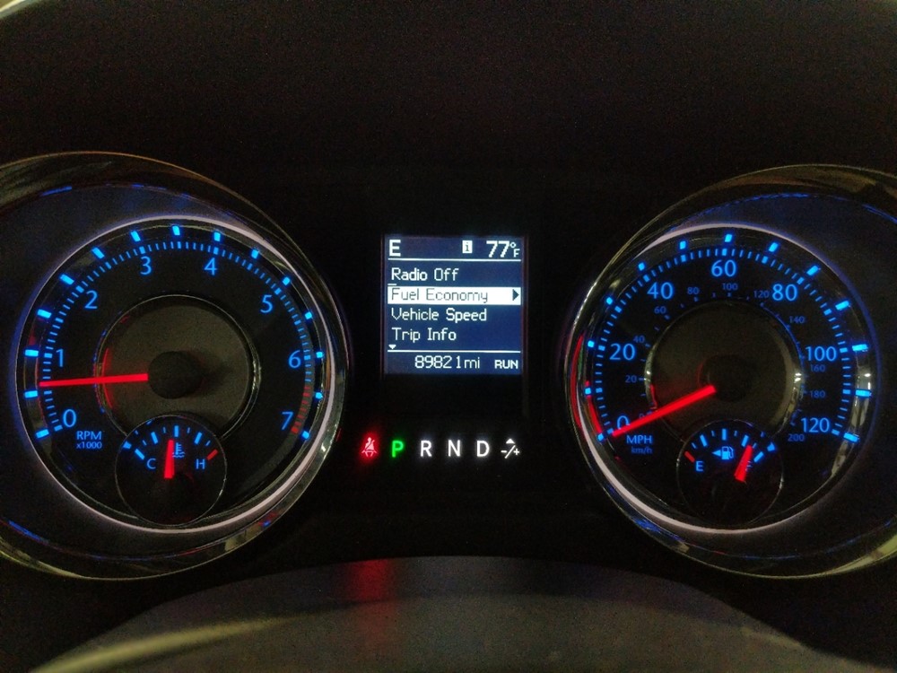 2014 Chrysler Town and Country - Odometer Close Up
