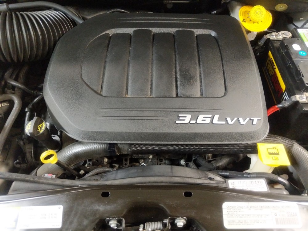 2014 Chrysler Town and Country - Engine