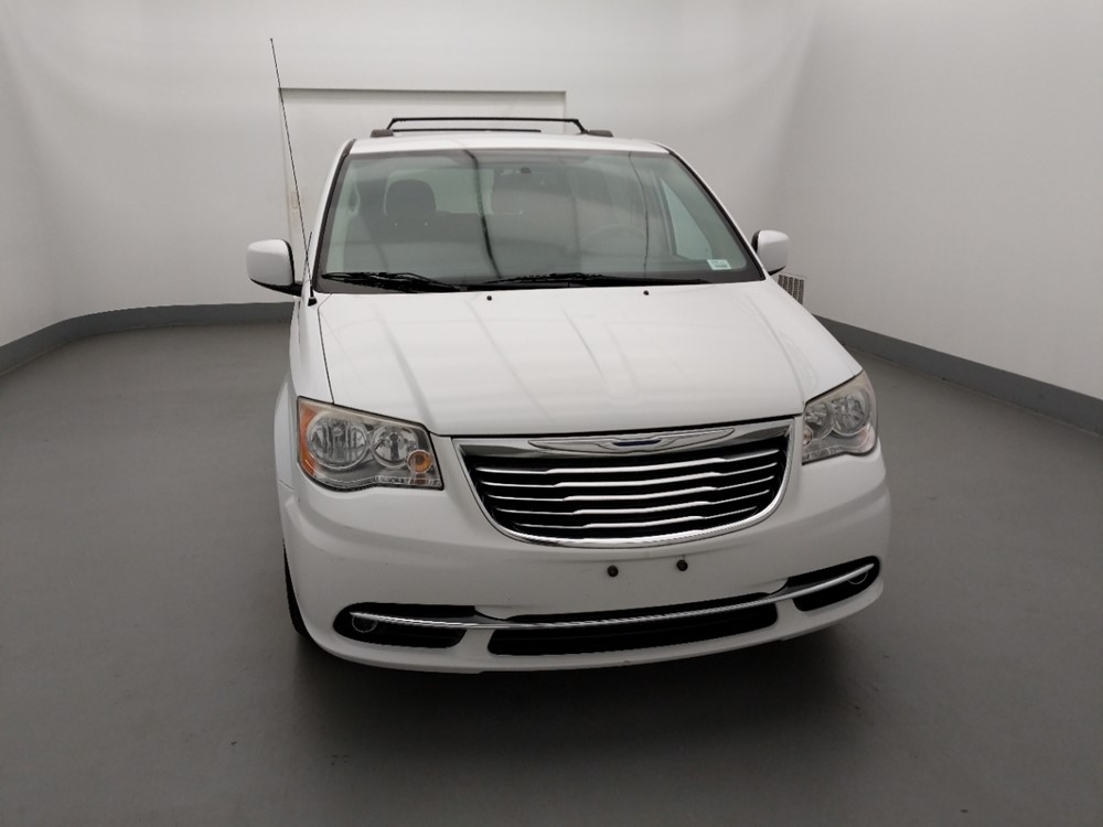 2014 Chrysler Town and Country - Passenger Front Hood