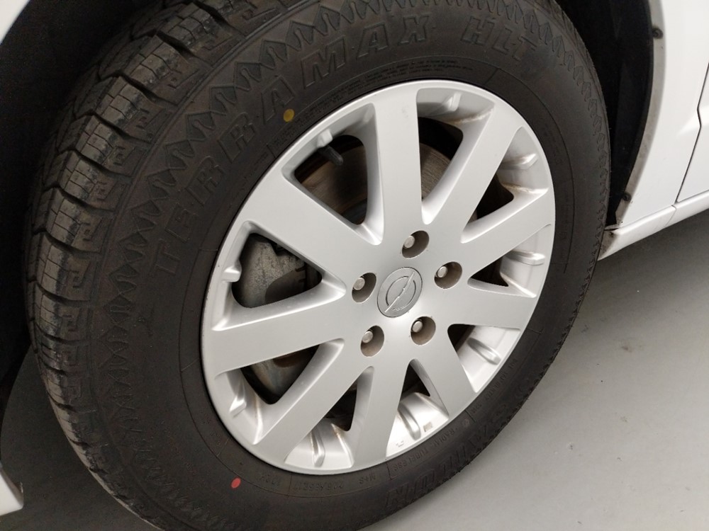 2014 Chrysler Town and Country - Wheel
