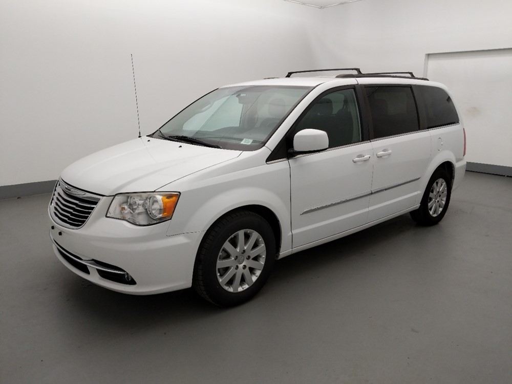 2014 Chrysler Town and Country - Driver Front Side