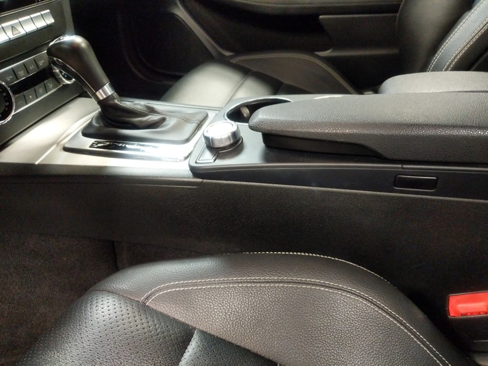 2012 Mercedes-Benz C250 - Center Console/Cup Holders