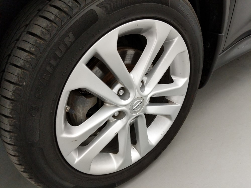 2016 Nissan JUKE - Wheel