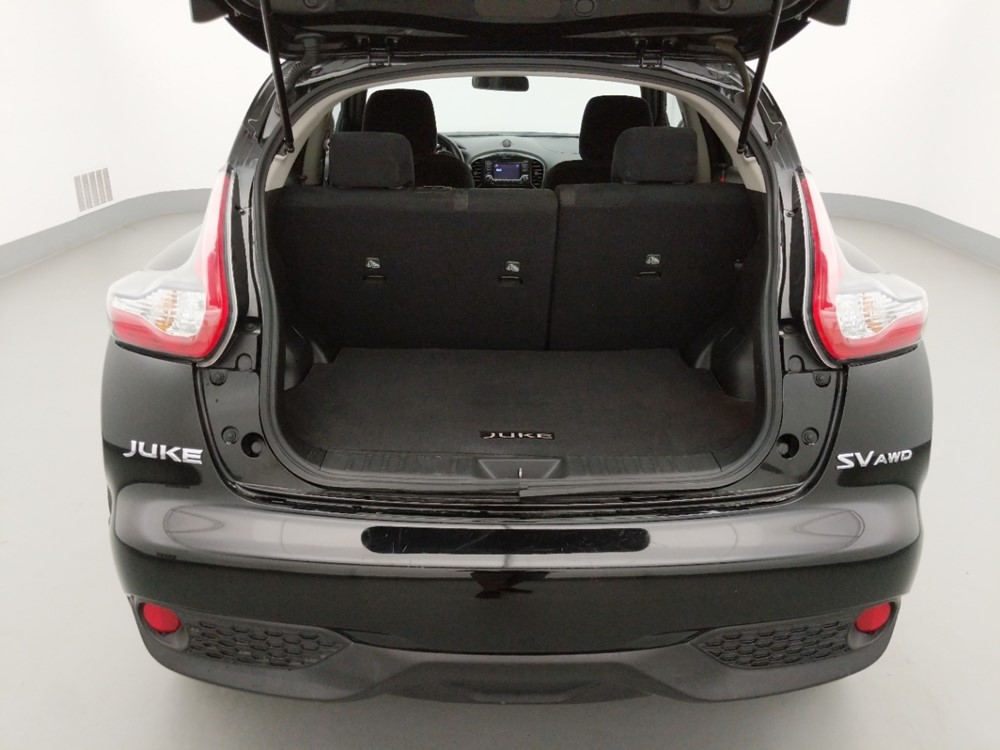 2016 Nissan JUKE - Trunk