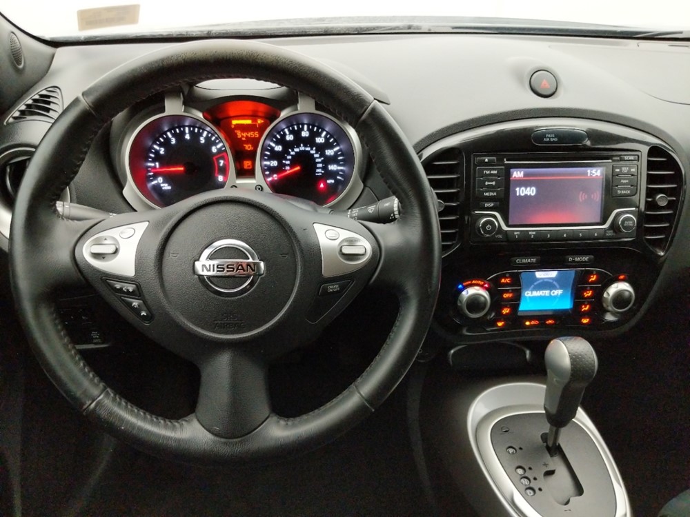 2016 Nissan JUKE - Driver Dash