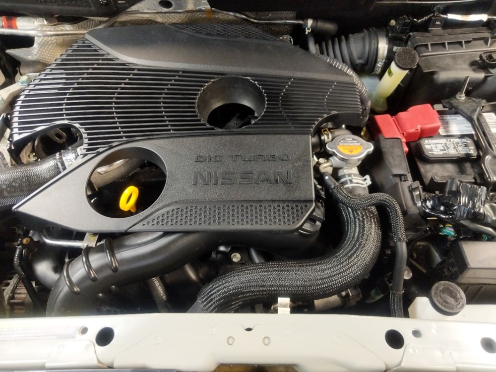 2016 Nissan JUKE - Engine