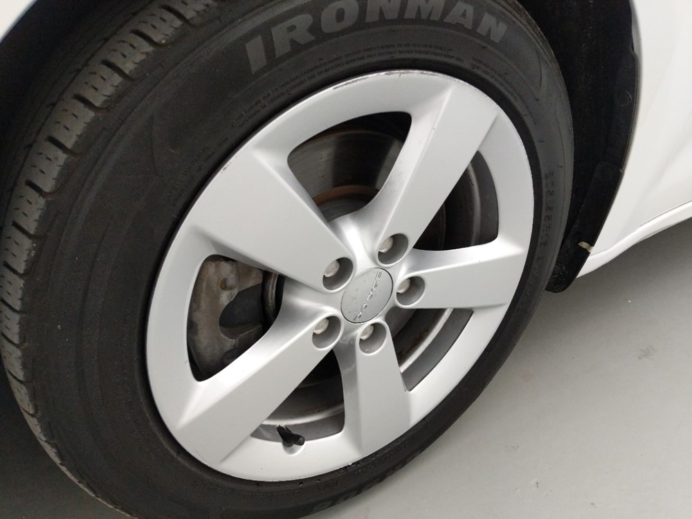 2016 Dodge Dart - Wheel