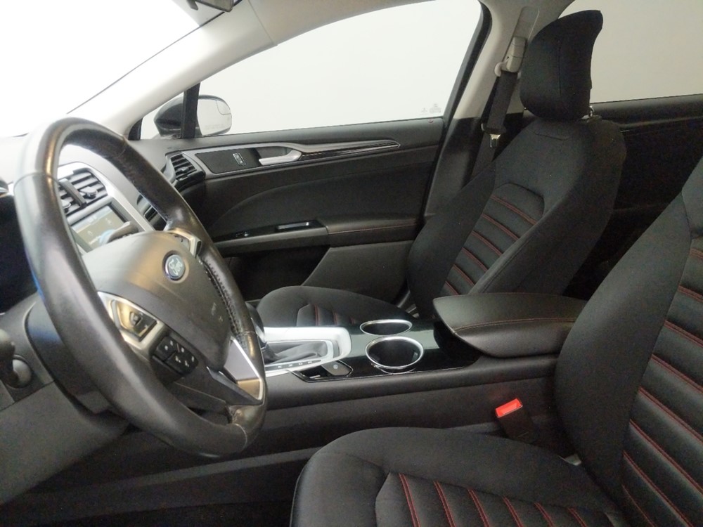 2014 Ford Fusion - Driver Front Seat