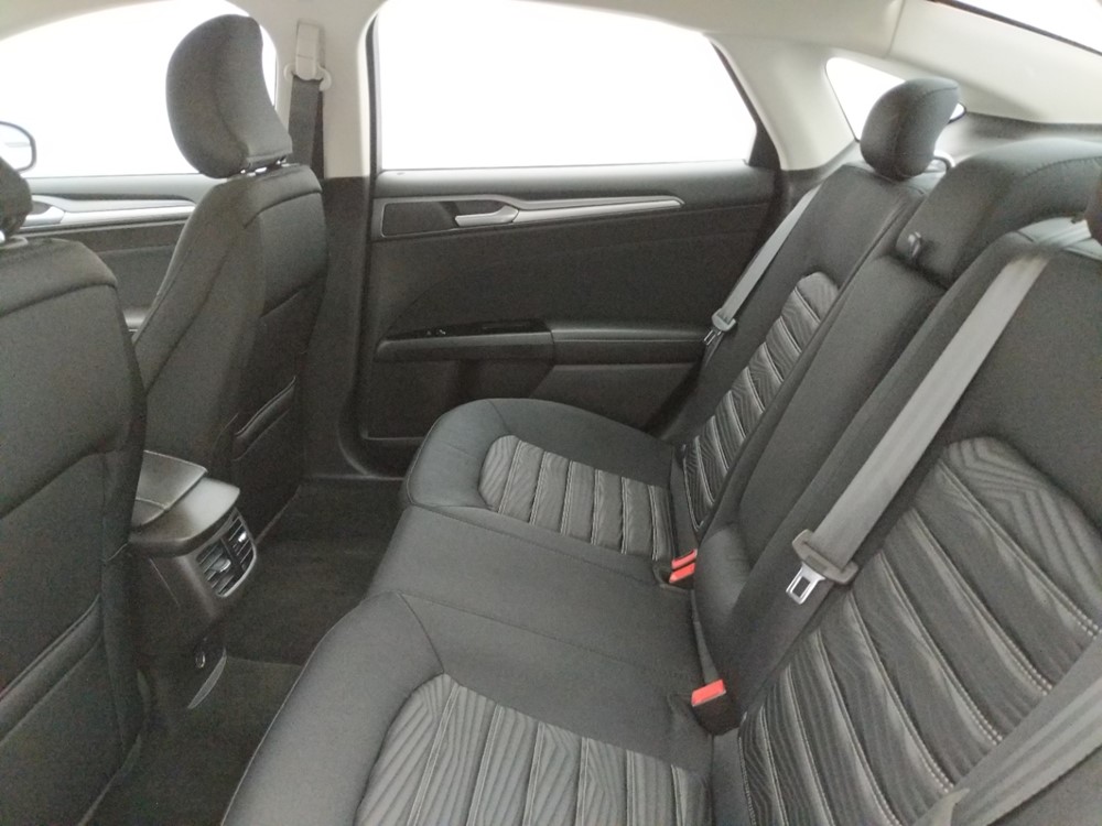 2016 Ford Fusion - Driver Rear Seat