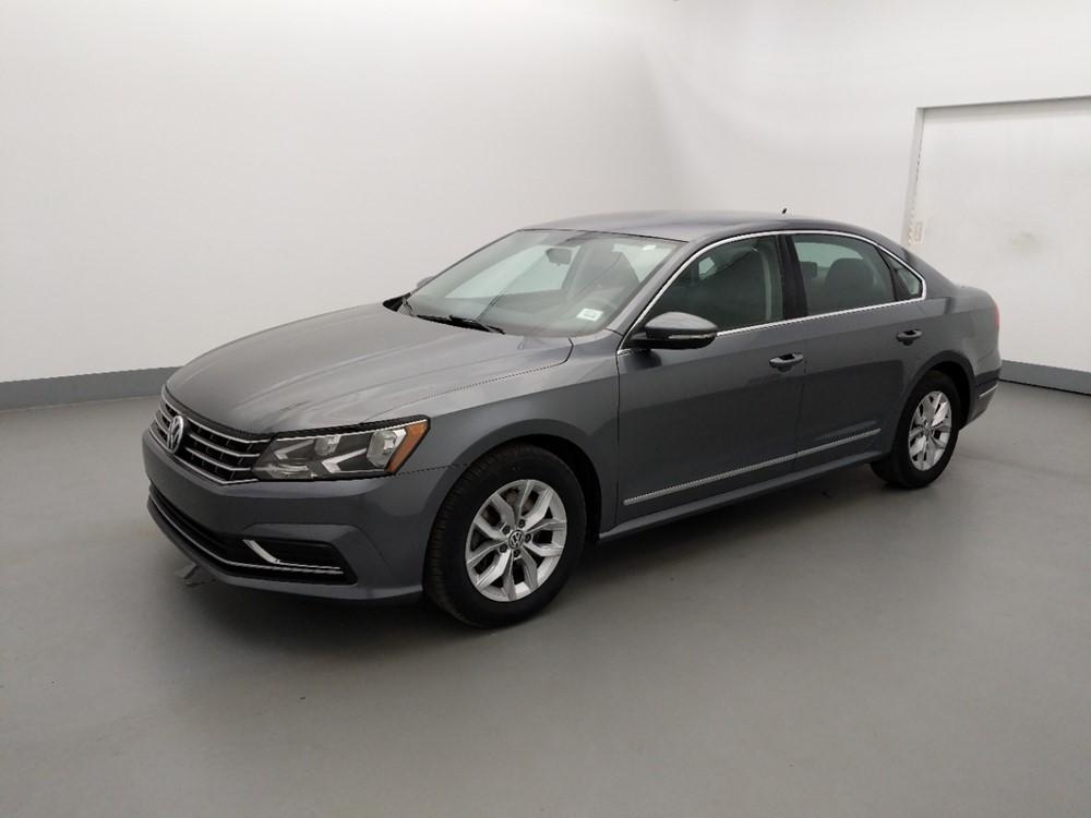2016 Volkswagen Passat - Driver Front Side