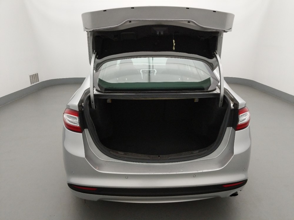 2016 Ford Fusion - Trunk