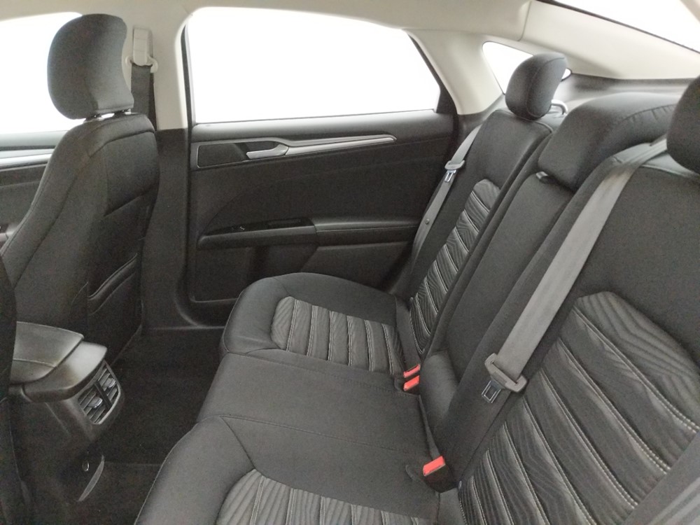 2016 Ford Fusion - Driver Rear Seat
