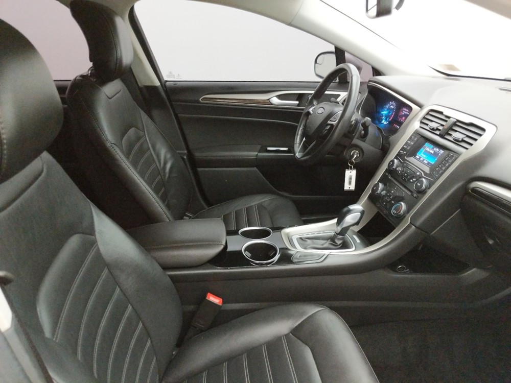 2013 Ford Fusion - Passenger Front Seat