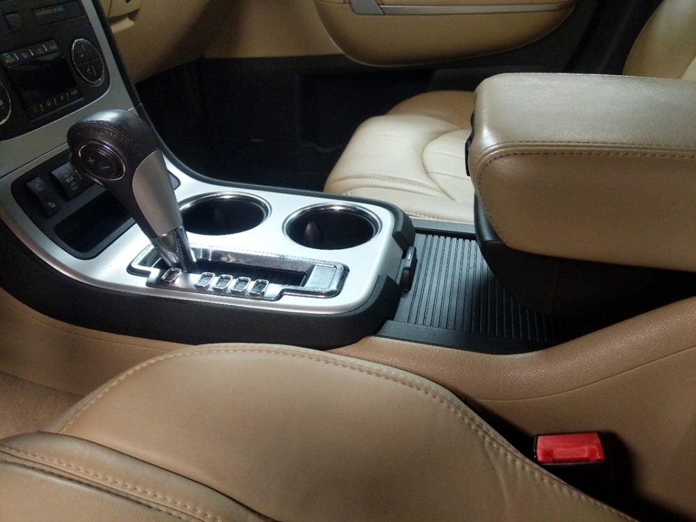 2012 GMC Acadia - Center Console/Cup Holders