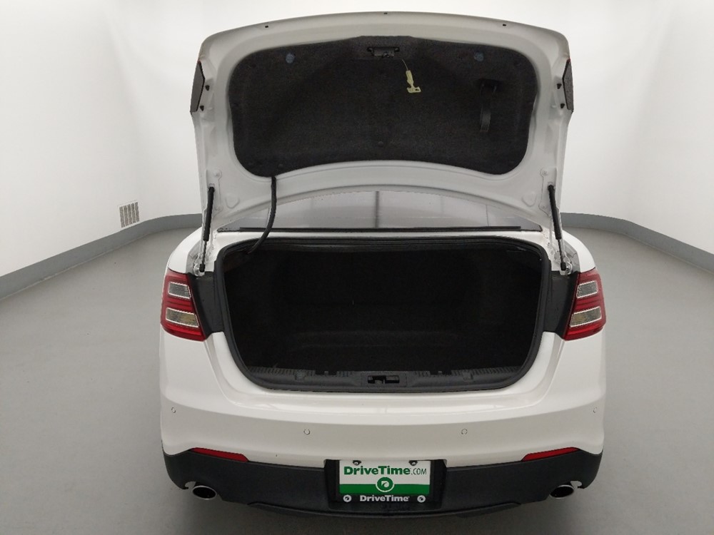 2014 Ford Taurus - Trunk