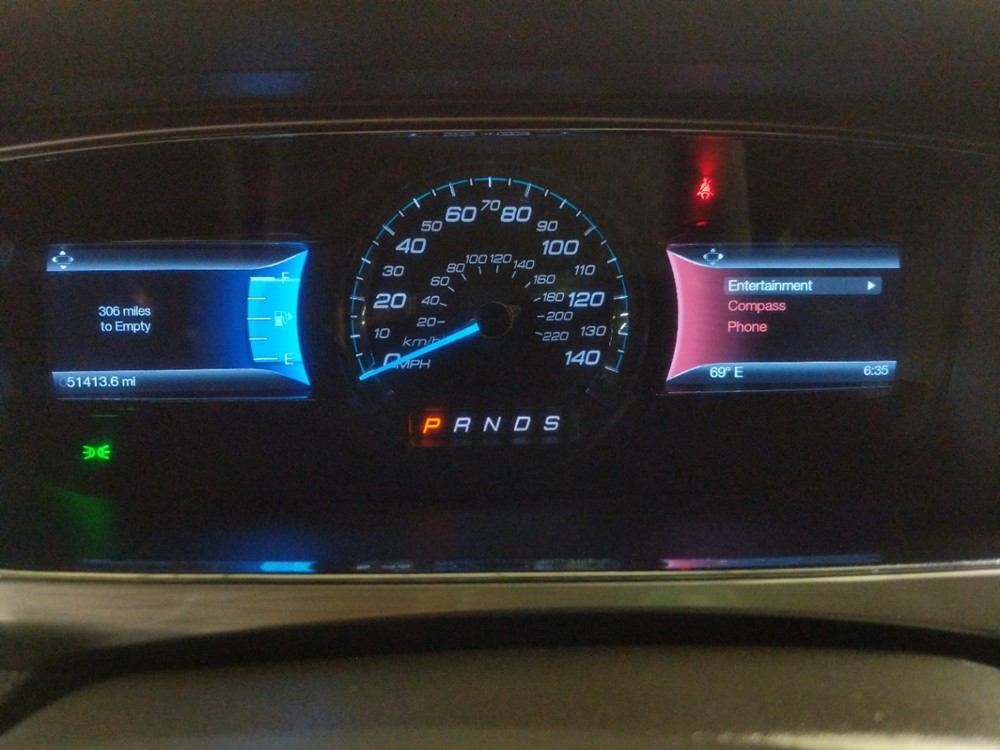 2014 Ford Taurus - Odometer Close Up