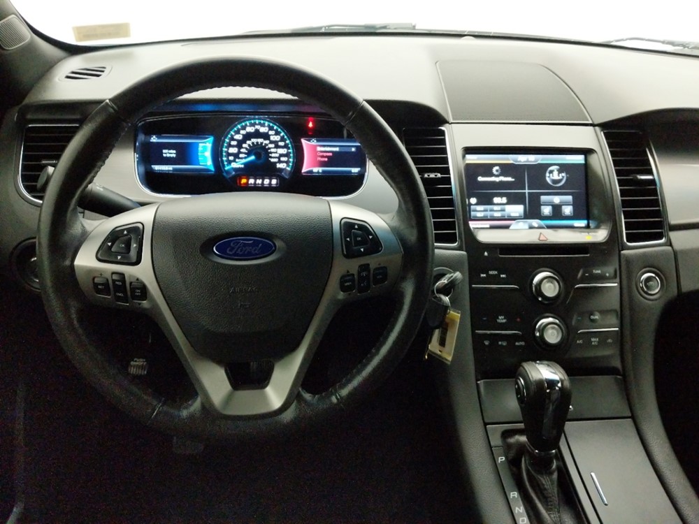 2014 Ford Taurus - Driver Dash