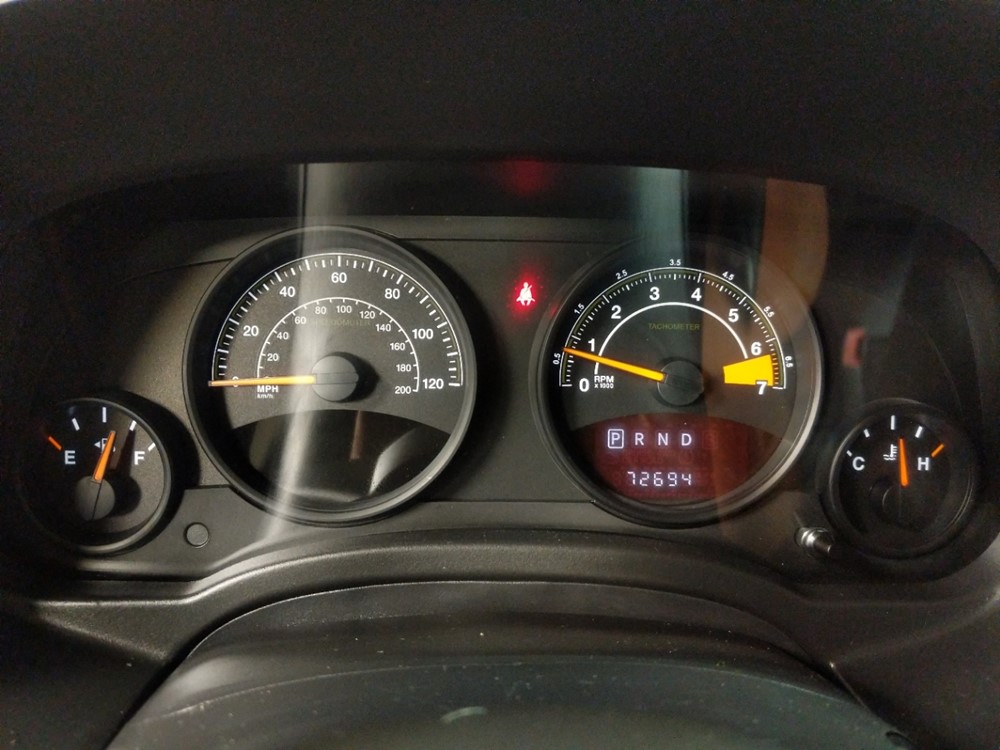 2016 Jeep Compass - Odometer Close Up