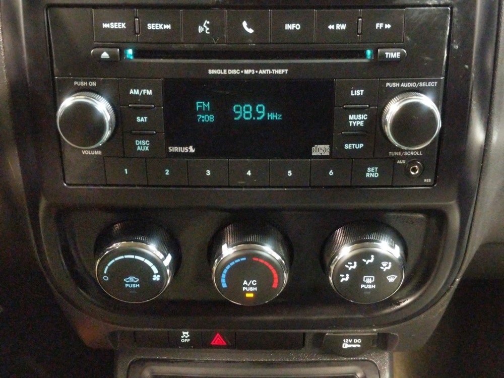 2016 Jeep Compass - Stereo Package