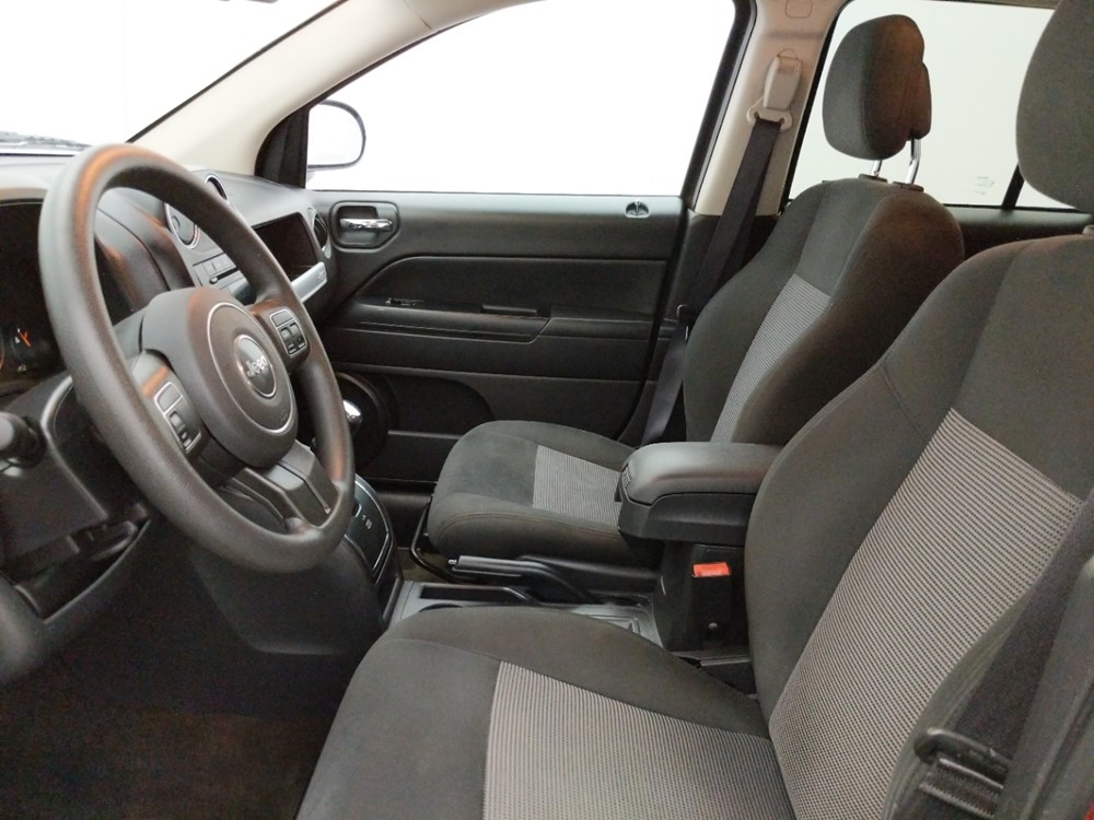 2016 Jeep Compass - Driver Front Seat