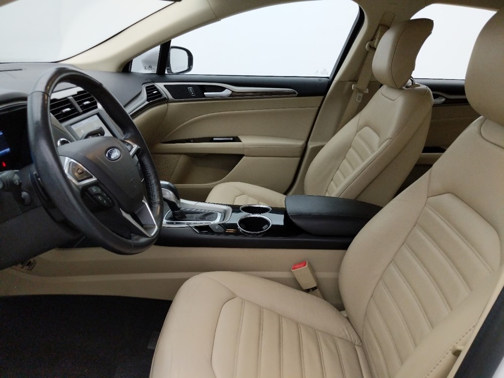 2014 Ford Fusion - Driver Front Seat
