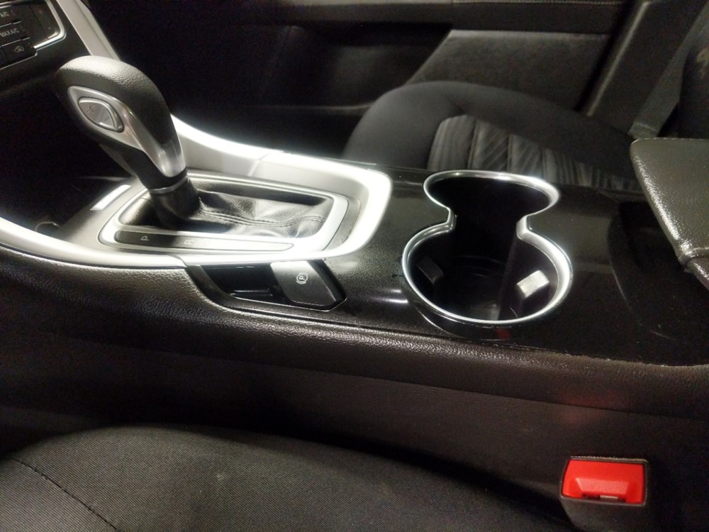 2016 Ford Fusion - Center Console/Cup Holders