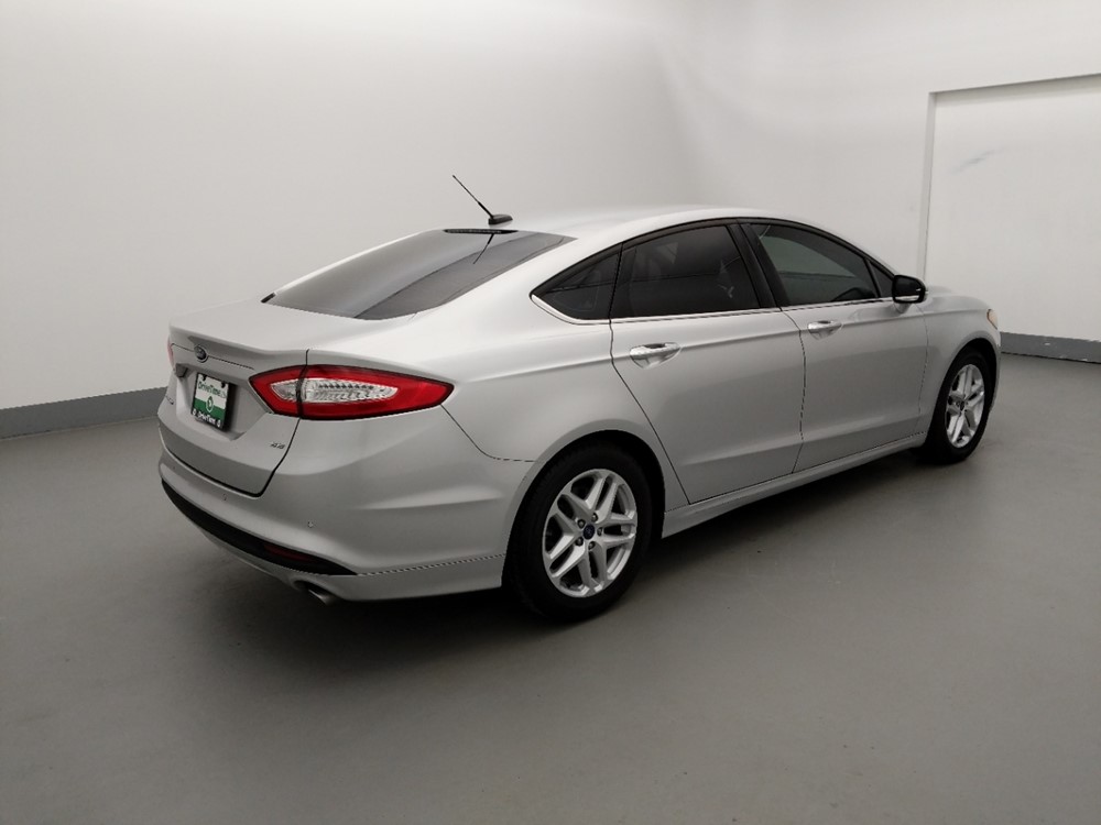 2016 Ford Fusion - Passenger Rear Side