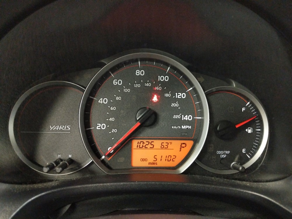 2014 Toyota Yaris - Odometer Close Up