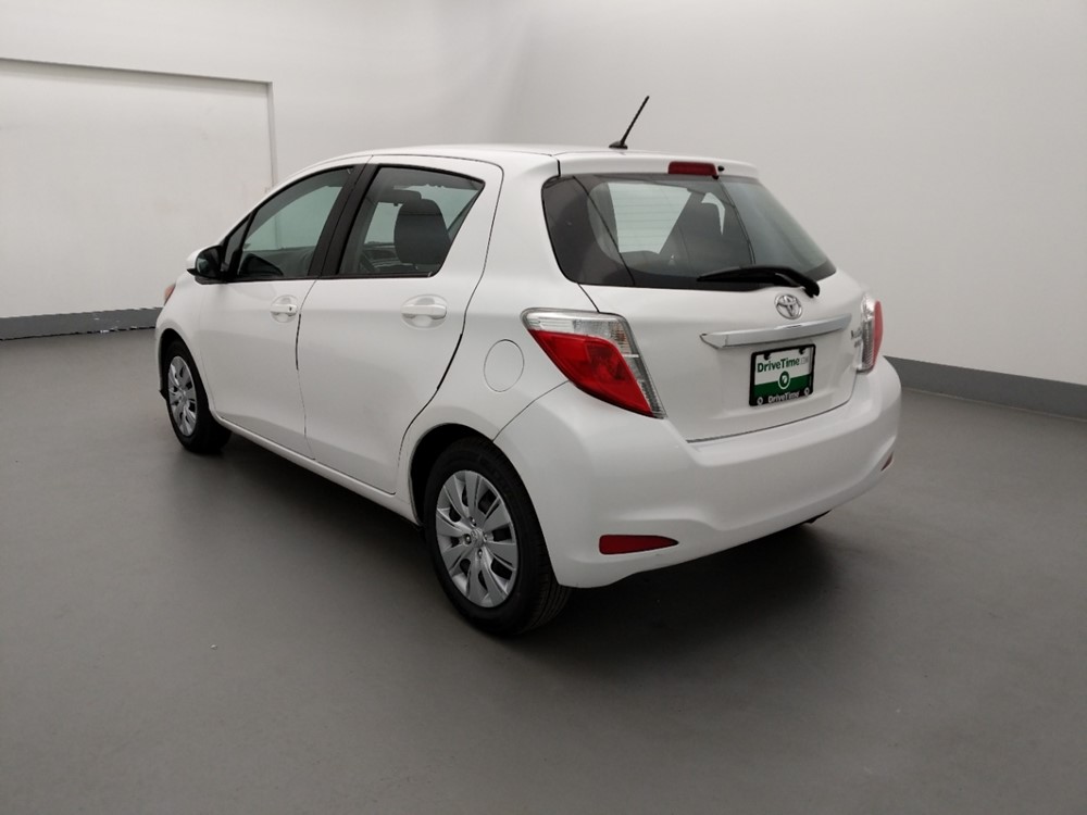 2014 Toyota Yaris - Driver Rear Bumper