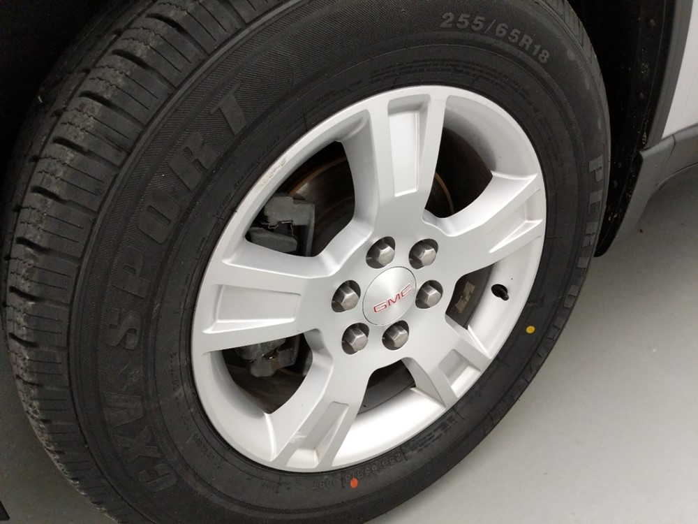 2012 GMC Acadia - Wheel