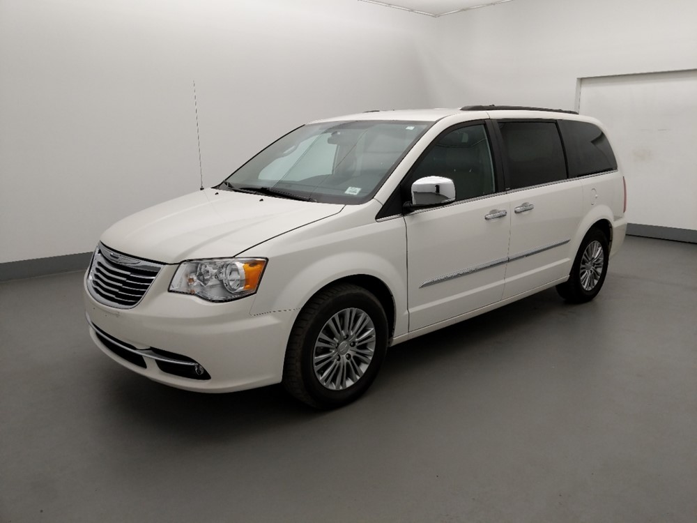 2013 Chrysler Town and Country - Driver Front Side