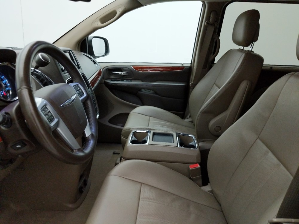 2013 Chrysler Town and Country - Driver Front Seat