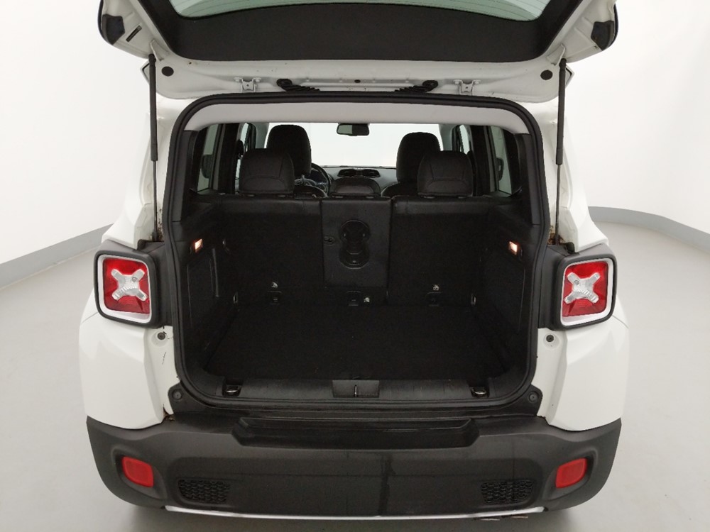 2015 Jeep Renegade - Trunk