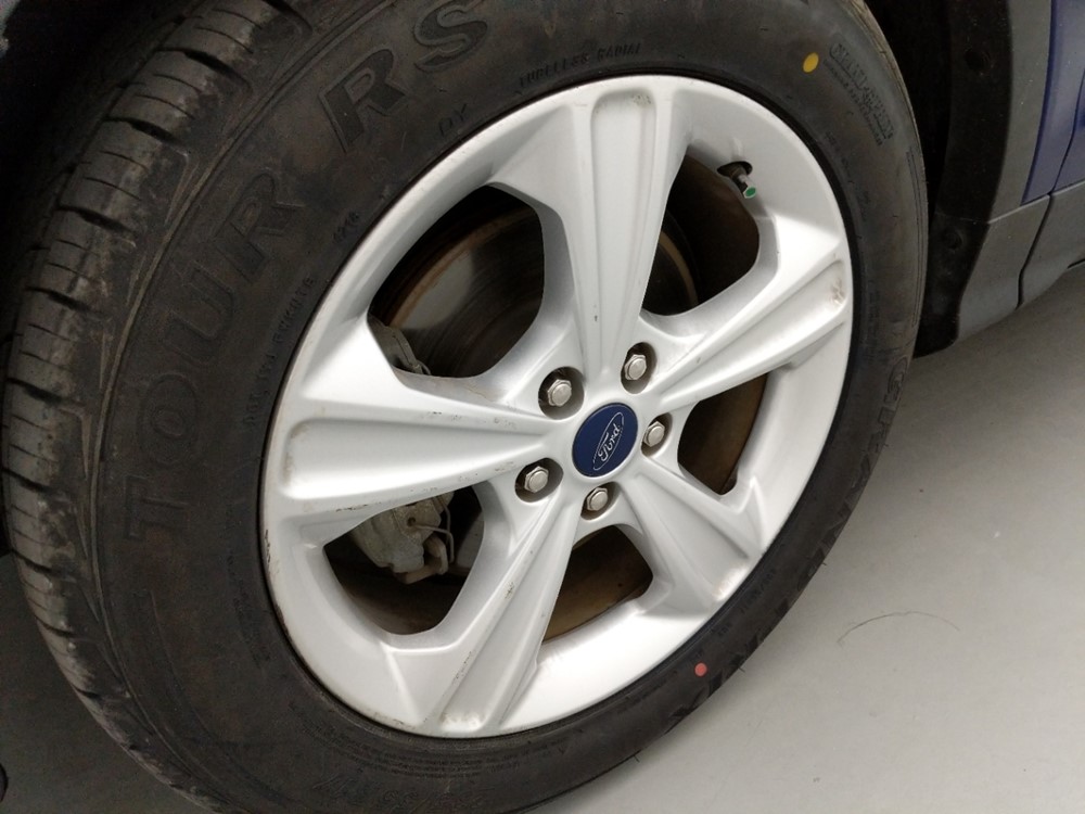 2015 Ford Escape - Wheel